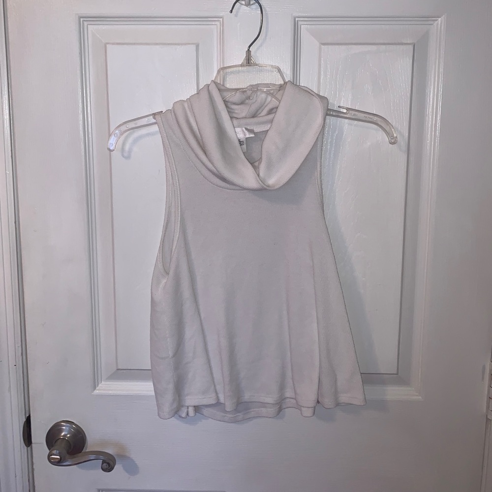 Cooperative White Tank